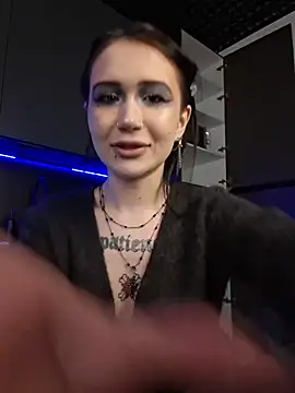 Snapshot of HeatherSweet_ chatting on 22, 6, 2026 HeatherSweet online show from 22, 6, 2026