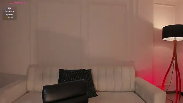 Snapshot of MaddisonCollins chatting on 20, 12, 2025 MaddisonCollins online show from 20, 12, 2025