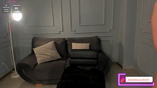 Snapshot of MaddisonCollins chatting on 6, 1, 2026 MaddisonCollins online show from 6, 1, 2026