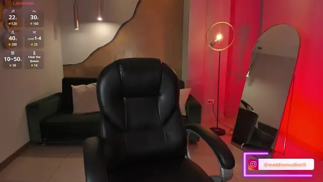 Snapshot of MaddisonCollins chatting on 26, 2, 2026 MaddisonCollins online show from 26, 2, 2026