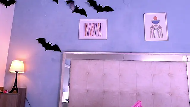 Snapshot of Emily_Castillo_1 chatting on 23, 11, 2025 Emily Castillo 1 online show from 23, 11, 2025