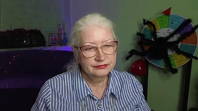 Snapshot of Maya_Mayflower chatting on 3, 3, 2025 Maya Mayflower online show from 3, 3, 2025