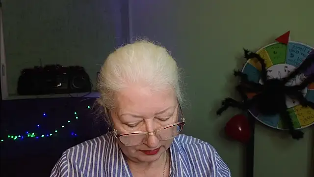 Snapshot of Maya_Mayflower chatting on 3, 3, 2025 Maya Mayflower online show from 3, 3, 2025