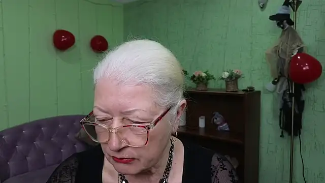 Snapshot of Maya_Mayflower chatting on 6, 3, 2025 Maya Mayflower online show from 6, 3, 2025