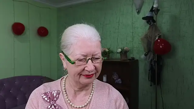 Snapshot of Maya_Mayflower chatting on 10, 3, 2025 Maya Mayflower online show from 10, 3, 2025