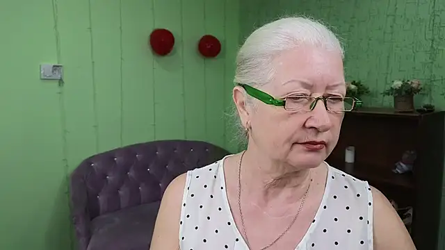 Snapshot of Maya_Mayflower chatting on 11, 3, 2025 Maya Mayflower online show from 11, 3, 2025