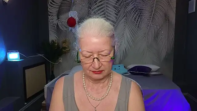 Snapshot of Maya_Mayflower chatting on 13, 3, 2025 Maya Mayflower online show from 13, 3, 2025