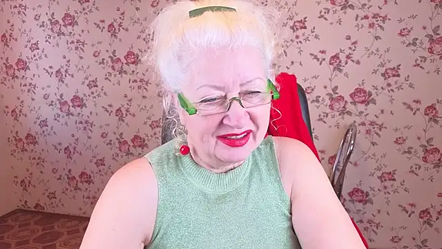 Snapshot of Maya_Mayflower chatting on 31, 10, 2025 Maya Mayflower online show from 31, 10, 2025