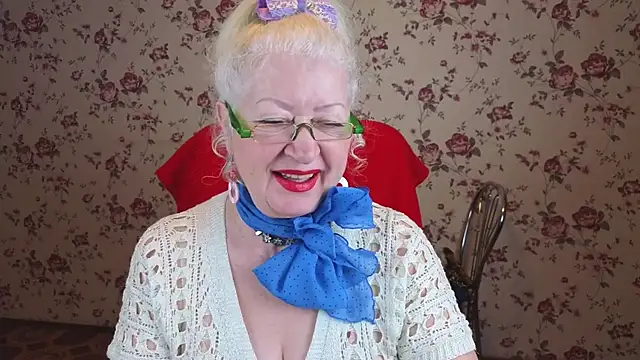 Snapshot of Maya_Mayflower chatting on 25, 11, 2025 Maya Mayflower online show from 25, 11, 2025