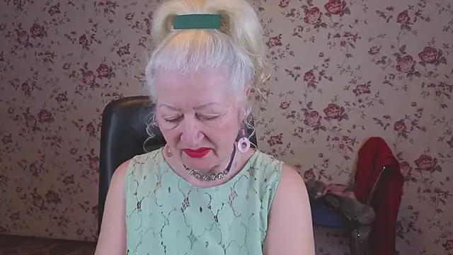 Maya Mayflower online show from 21, 2, 2026