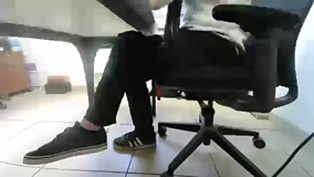 Snapshot of GM51-1988 chatting on 13, 3, 2026 GM51-1988 online show from 13, 3, 2026