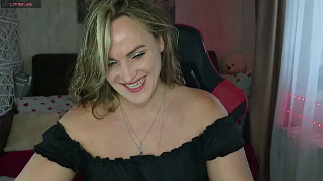 Anya-Sweet online show from 23, 9, 2025