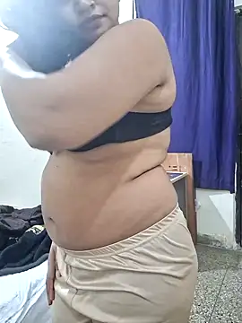 Snapshot of cute_nansi chatting on 29, 11, 2025 cute nansi online show from 29, 11, 2025