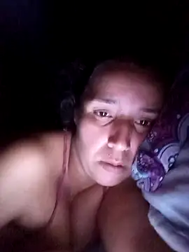 Snapshot of Jenny_gir25 chatting on 13, 10, 2025 Jenny gir25 online show from 13, 10, 2025