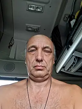 Snapshot of aleksis1313 chatting on 6, 10, 2025 aleksis1313 online show from 6, 10, 2025