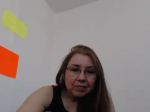 Snapshot of GiaLuvv11 chatting on 16, 3, 2026 GiaLuvv11 online show from 16, 3, 2026