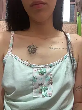 dianagomes2511 online show from 3, 3, 2025