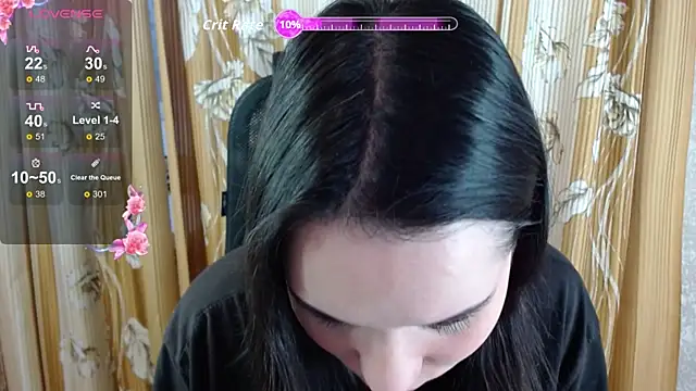 Snapshot of KateForLove chatting on 21, 10, 2025 KateForLove online show from 21, 10, 2025