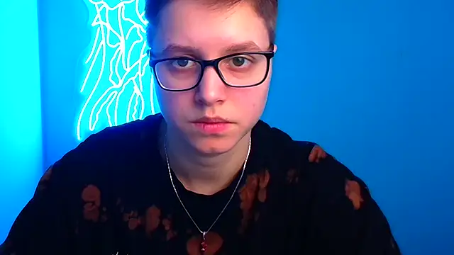 Bella Swannn online show from 11, 3, 2025