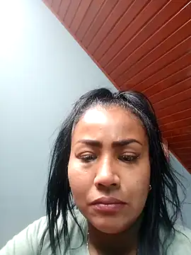 Ariana Rodriguez online show from 17, 11, 2025