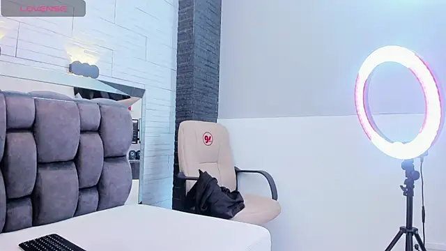 jade heartt online show from 17, 3, 2025