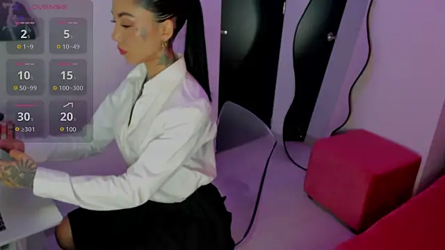 Dani Valen online show from 18, 3, 2025