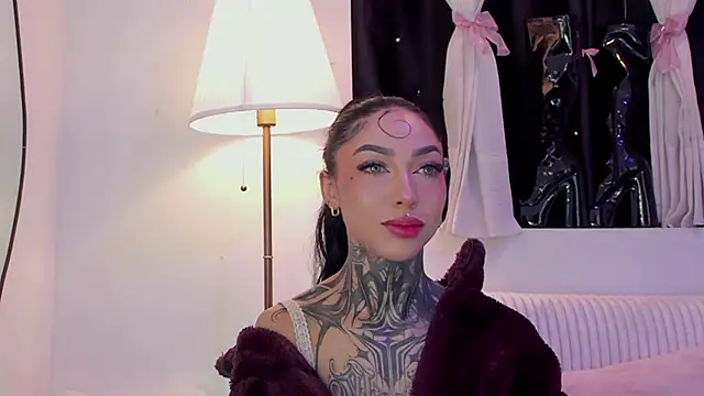 Dani Valen online show from 14, 12, 2025