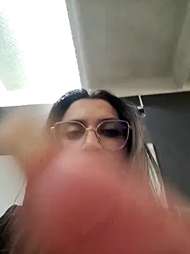 Snapshot of Isabella_Varella chatting on 14, 3, 2025 Isabella Varella online show from 14, 3, 2025