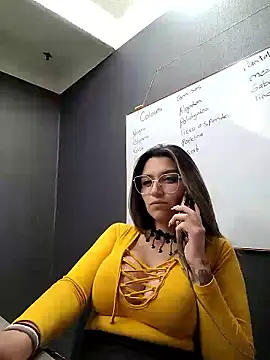 Snapshot of Isabella_Varella chatting on 18, 3, 2025 Isabella Varella online show from 18, 3, 2025