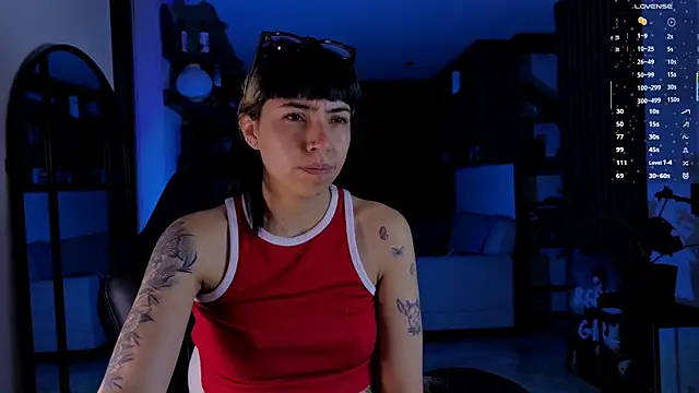 Snapshot of Saraa_Desiree chatting on 11, 4, 2026 Saraa Desiree online show from 11, 4, 2026