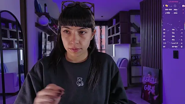 Snapshot of Saraa_Desiree chatting on 14, 4, 2026 Saraa Desiree online show from 14, 4, 2026