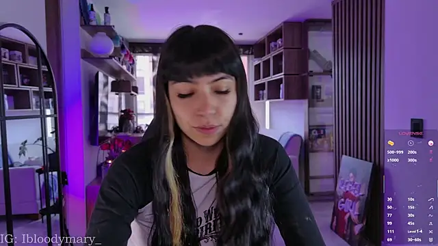 Snapshot of Saraa_Desiree chatting on 24, 4, 2026 Saraa Desiree online show from 24, 4, 2026