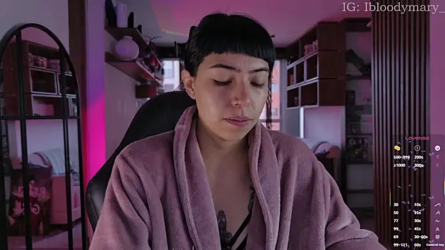 Snapshot of Saraa_Desiree chatting on 10, 6, 2026 Saraa Desiree online show from 10, 6, 2026