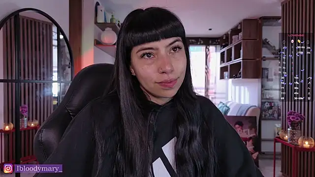Saraa Desiree online show from 14, 7, 2026