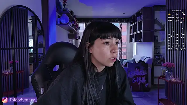 Saraa Desiree online show from 4, 8, 2026