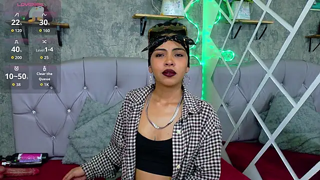 Devil AliceXo online show from 7, 1, 2026