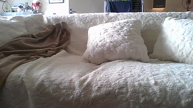 Valentinette online show from 17, 12, 2025