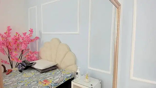 Candaceoweens online show from 11, 3, 2025