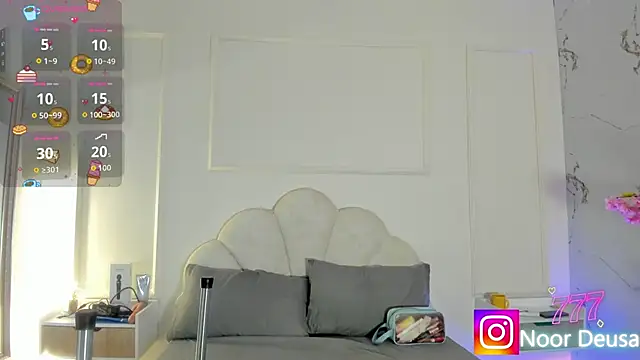 Snapshot of Candaceoweens chatting on 16, 3, 2026 Candaceoweens online show from 16, 3, 2026