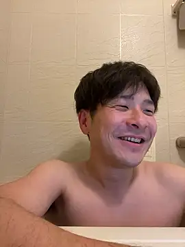 waka3232 online show from 13, 4, 2026