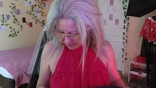 Snapshot of Wane_Witch chatting on 17, 4, 2026 Wane Witch online show from 17, 4, 2026