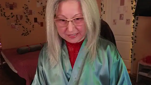 Snapshot of Wane_Witch chatting on 19, 4, 2026 Wane Witch online show from 19, 4, 2026