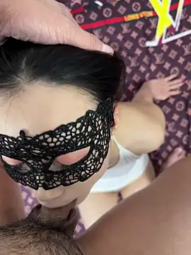 Snapshot of TOP_yoyo chatting on 15, 3, 2025 TOP yoyo online show from 15, 3, 2025