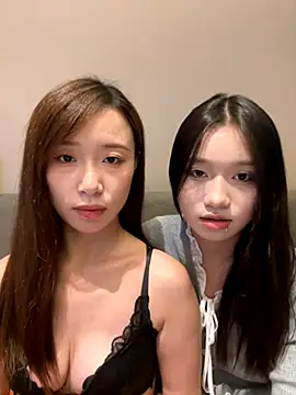 Snapshot of TOP_yoyo chatting on 30, 9, 2025 TOP yoyo online show from 30, 9, 2025