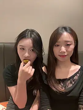 Snapshot of TOP_yoyo chatting on 15, 10, 2025 TOP yoyo online show from 15, 10, 2025