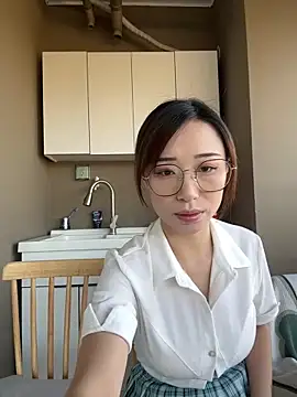 Snapshot of TOP_yoyo chatting on 15, 12, 2025 TOP yoyo online show from 15, 12, 2025