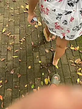 Snapshot of UproseOval chatting on 19, 10, 2025 UproseOval online show from 19, 10, 2025