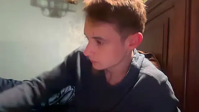 Snapshot of Ilovepussy1911 chatting on 5, 4, 2026 Ilovepussy1911 online show from 5, 4, 2026