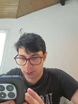 Snapshot of Maracujand80 chatting on 15, 4, 2026 Maracujand80 online show from 15, 4, 2026