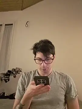 Snapshot of Maracujand80 chatting on 16, 4, 2026 Maracujand80 online show from 16, 4, 2026